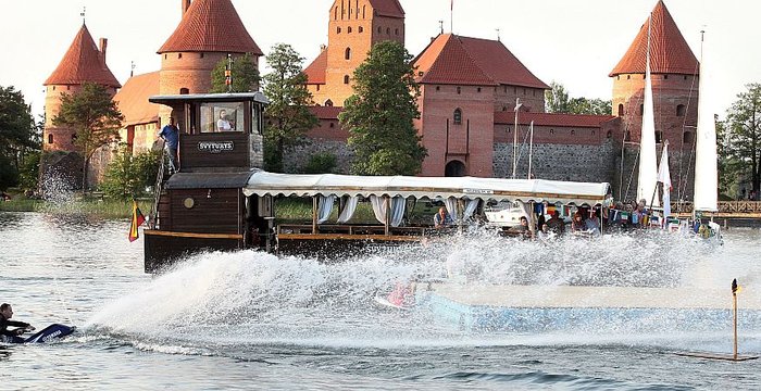 Informacija Trakų rajono gyventojams ir svečiams apie Trakų rajono maudyklų vandens kokybę