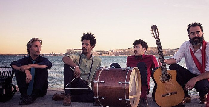 Braziliškos melodijos užkaitins publiką Užutrakio dvaro terasoje