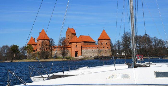 Dėl turistinių autobusų eismo Trakų mieste