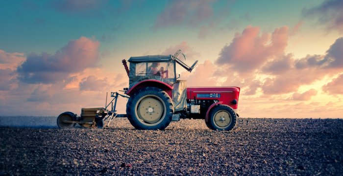 Skelbiame traktorių ir traktorinių priekabų techninių apžiūrų 2020 m. grafiką 