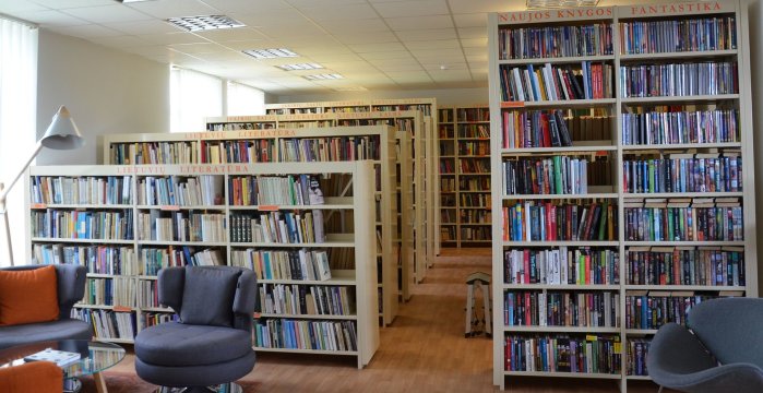 Nuo balandžio 28 d. Trakų viešojoje bibliotekoje ir filialuose teikiama knygų išdavimo paslauga