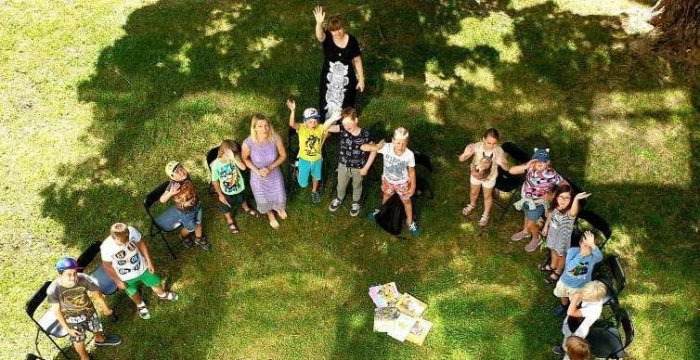 Stovykla „BŪK: besidomintis, unikalus ir kūrybiškas!“