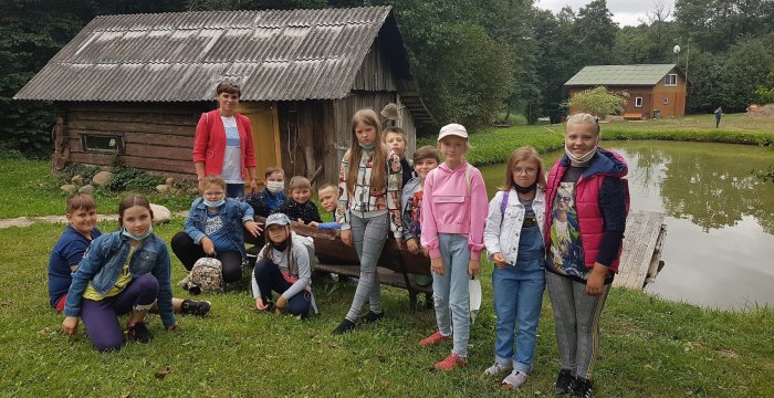 Vasaros socializacijos stovykloje „Vabaliukai 2020“ vaikai daug sužinojo ir išmoko