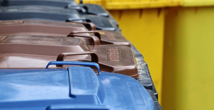 Prašo gyventojų kantrybės: atliekos surenkamos, tačiau darbai vyksta lėčiau