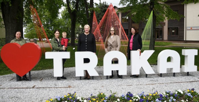 Apdovanoti  rajone geriausiai pasirodę „Atliekų kultūros“ egzamino dalyviai