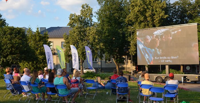 Liepos 8-osios vakarą Trakai pašventė kinui