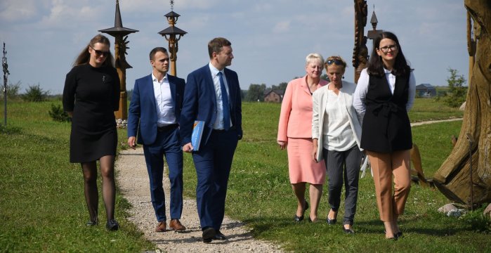 Rugpjūčio mėnesio veiklos apžvalga: ką nuveikė savivaldybės administracija