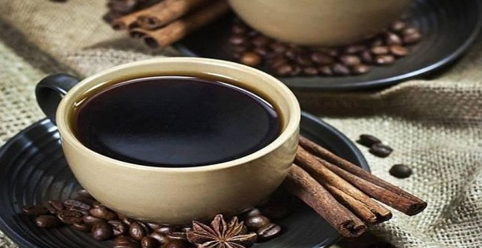 Senjorai visą savaitę galės vaišintis nemokama kava  AJ Šokoladas kavinėje 