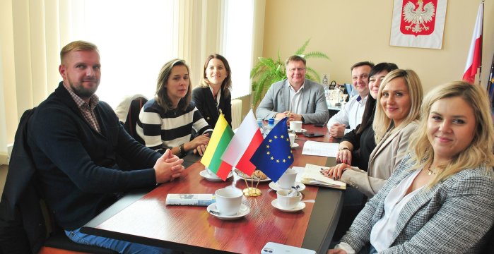 Trakų ir Gižycko rajonų savivaldybių atstovai džiaugėsi dar vienu sėkmingai įgyvendintu projektu
