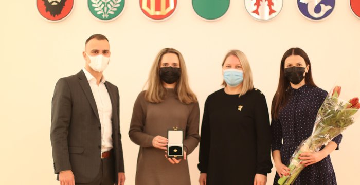 Įteiktas pirmasis simbolinis savivaldybės mecenato ženklas 