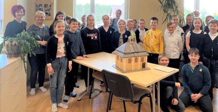 Karaimų kenesos statybos Rūdiškių bibliotekoje