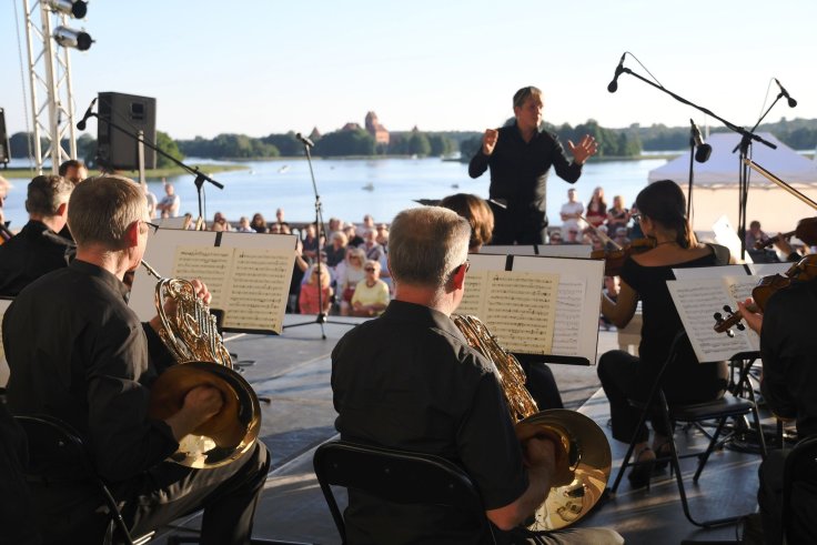 Naujienos