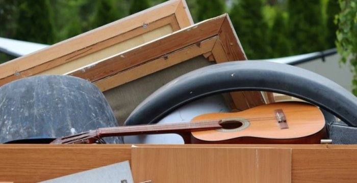 Senuosiuose Trakuose bus surenkamos stambiagabaritės atliekos