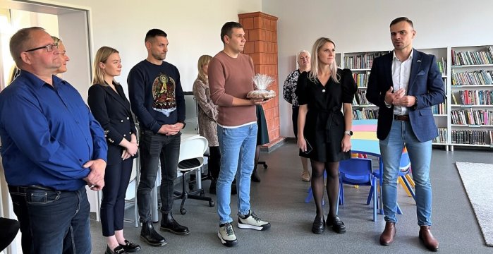 Bijūnuose atidaryta naujai įrengta biblioteka
