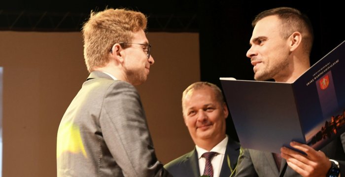 Tarptautinę mokytojų dieną pasveikinti rajono mokytojai