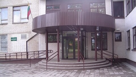 Informacija dėl 2023–2024 mokslo metų brandos egzaminų bazinės mokyklos