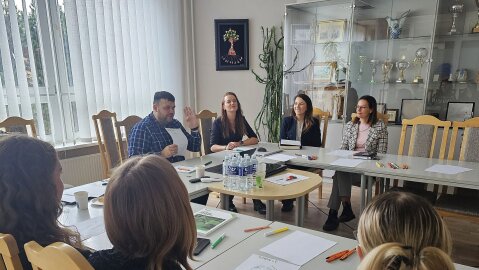 Jaunimo reikalų tarybos nariai gilino žinias jaunimo politikos srityje