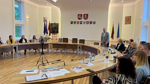 Savivaldybėje surengtas tarpžinybinis susitikimas – projekto „JUNGTYS“ pristatymas