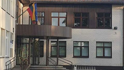 Informacija dėl 2024–2025 mokslo metų valstybinių brandos egzaminų bazinės mokyklos