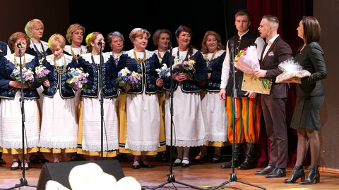 35-erių metų sukaktį mini lenkų dainų ir šokių ansamblis „Troczanie“