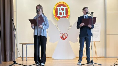 Sparnuotasis globėjas Lentvario Henriko Senkevičiaus gimnazijoje