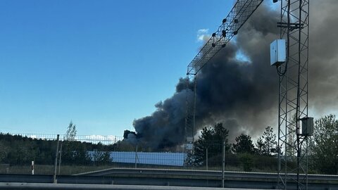Rekomendacijos, kilus gaisrui atliekų perdirbimo įmonėje Vilniuje
