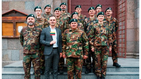 Trakų rajone vieningai skambėjo Tautiška giesmė 