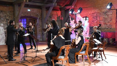 „Užutrakio vakarai“ vėl džiugins muzikos ir saulėlydžių misterija